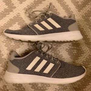 Women’s Adidas cloudfoam tennis shoes